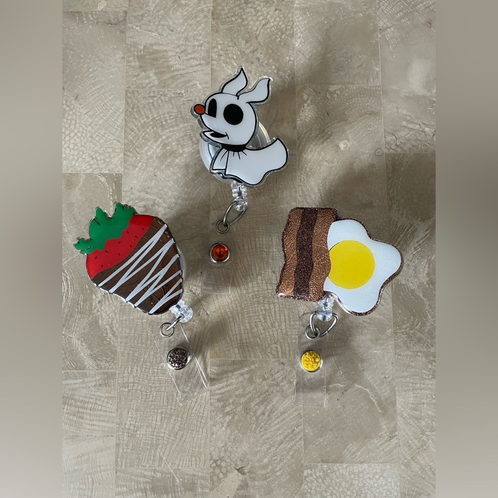 Badge reels